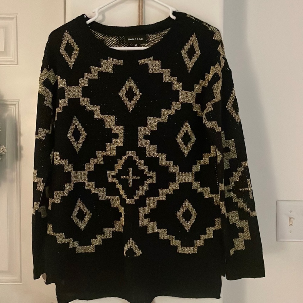 Rampage Black and Gold Aztec Print Long Sleeve Sweater Size M